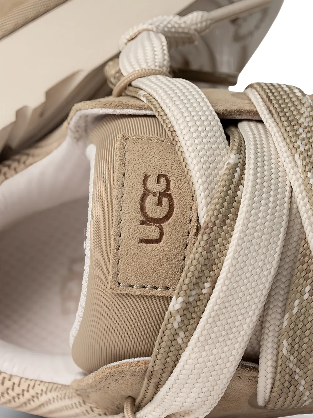 UGG Lowmel sneakers met contrast Beige