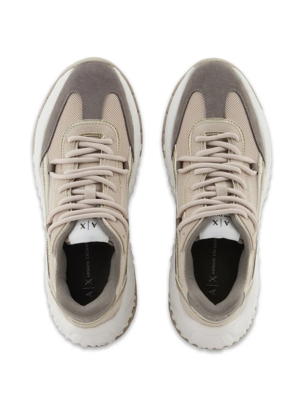 Armani Exchange Sneakers met logo Beige