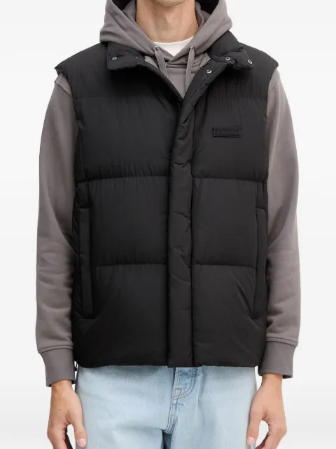 Armani Exchange logo-patch padded gilet