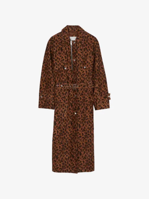 3.1 Phillip Lim abrigo con estampado de leopardo y cinturón