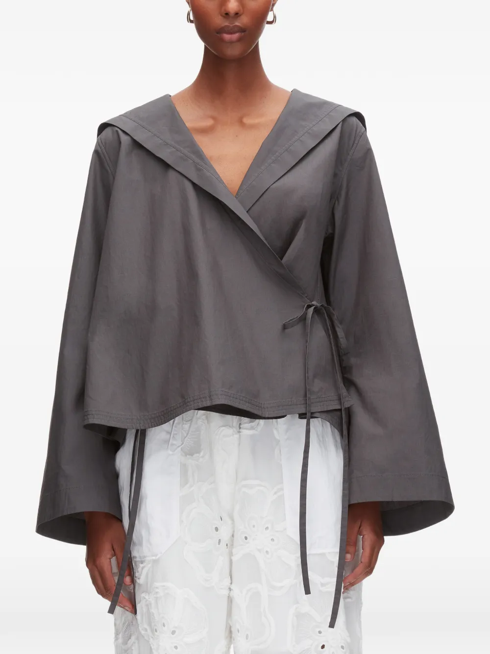 3.1 Phillip Lim Blouse met brede kraag en strik Grijs