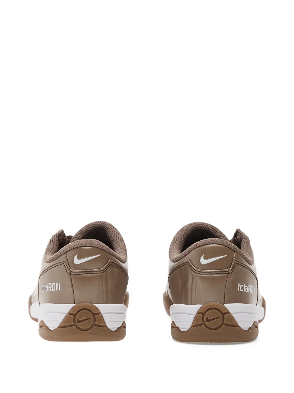 Nike Sneakers met nummerdetail Bruin