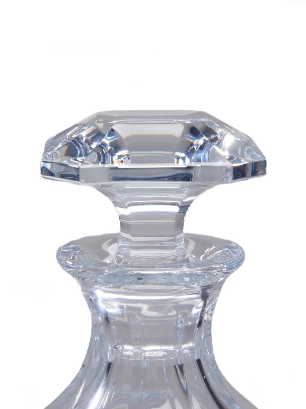 4-Bar crystal whiskey carafe
