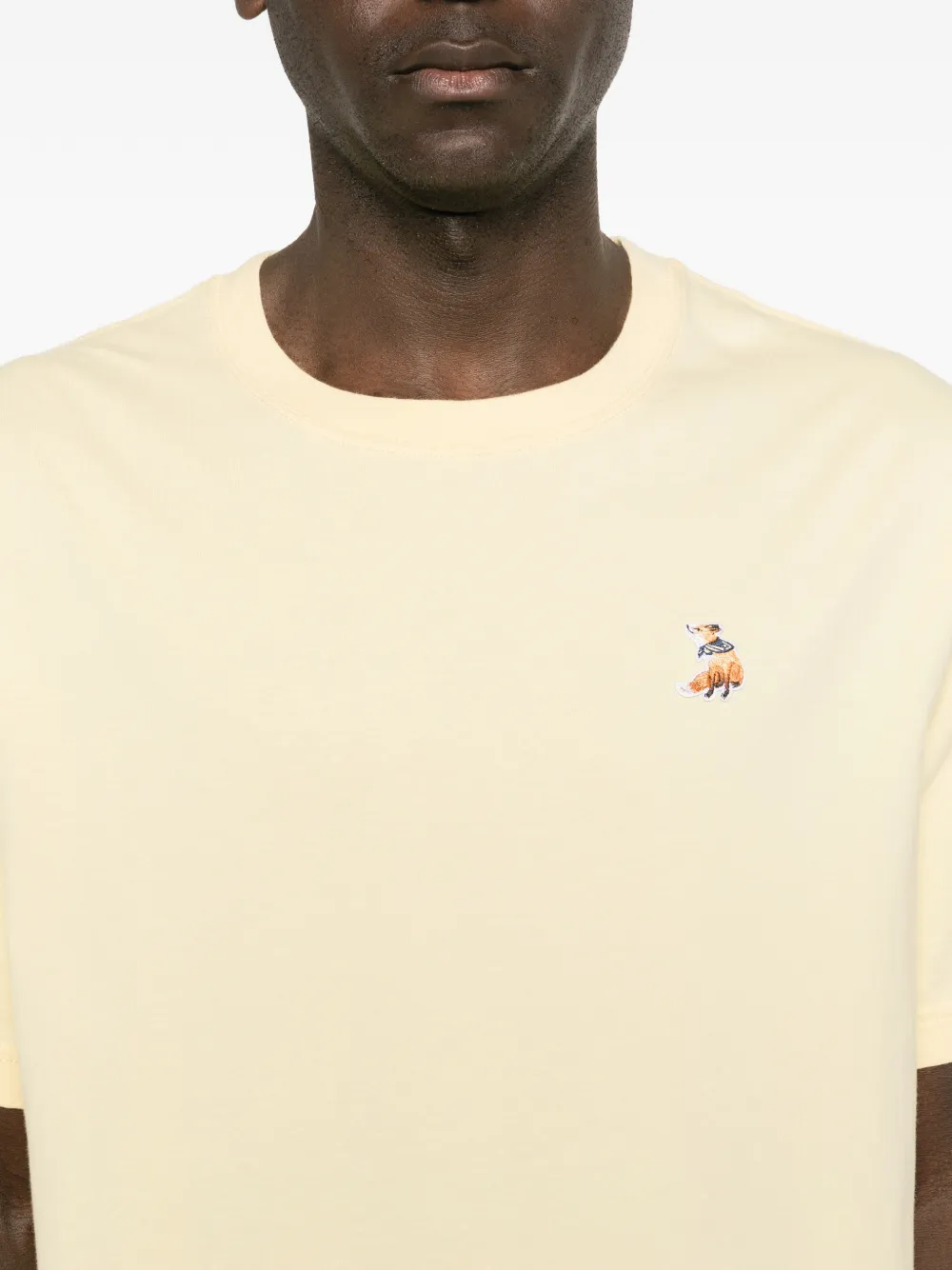 Maison Kitsuné T-shirt met borduurwerk Geel