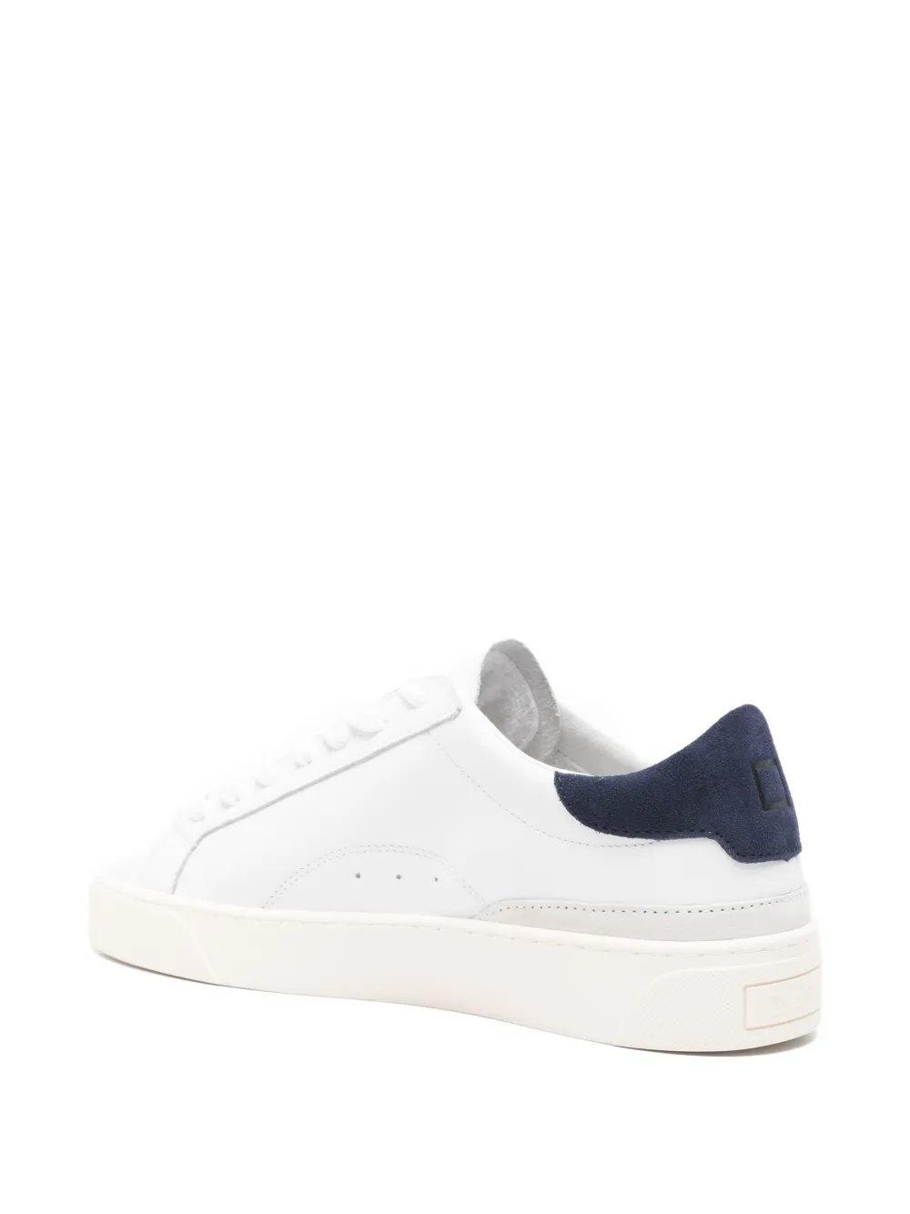 D.A.T.E. Sonica geperforeerde sneakers Wit