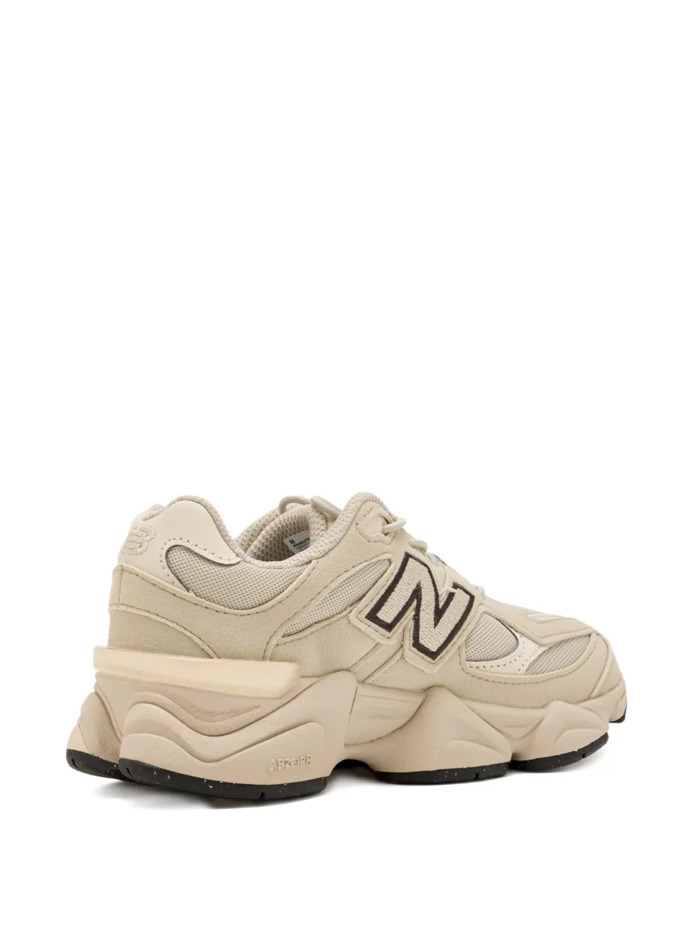 New Balance Kids logo patch trainers Beige