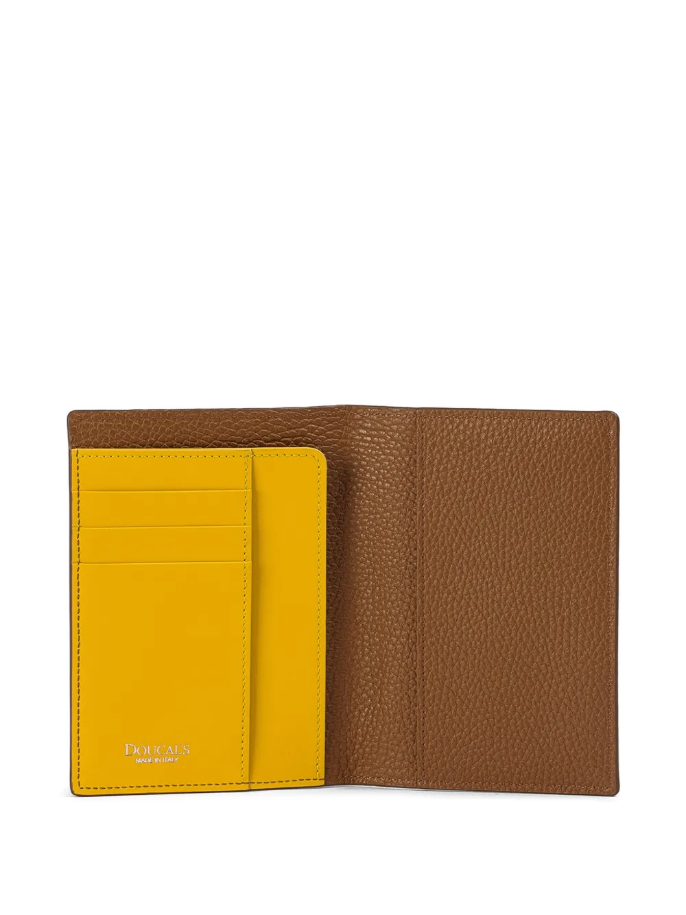  Doucal's Tumbled Leather Passport Holder - Brown 