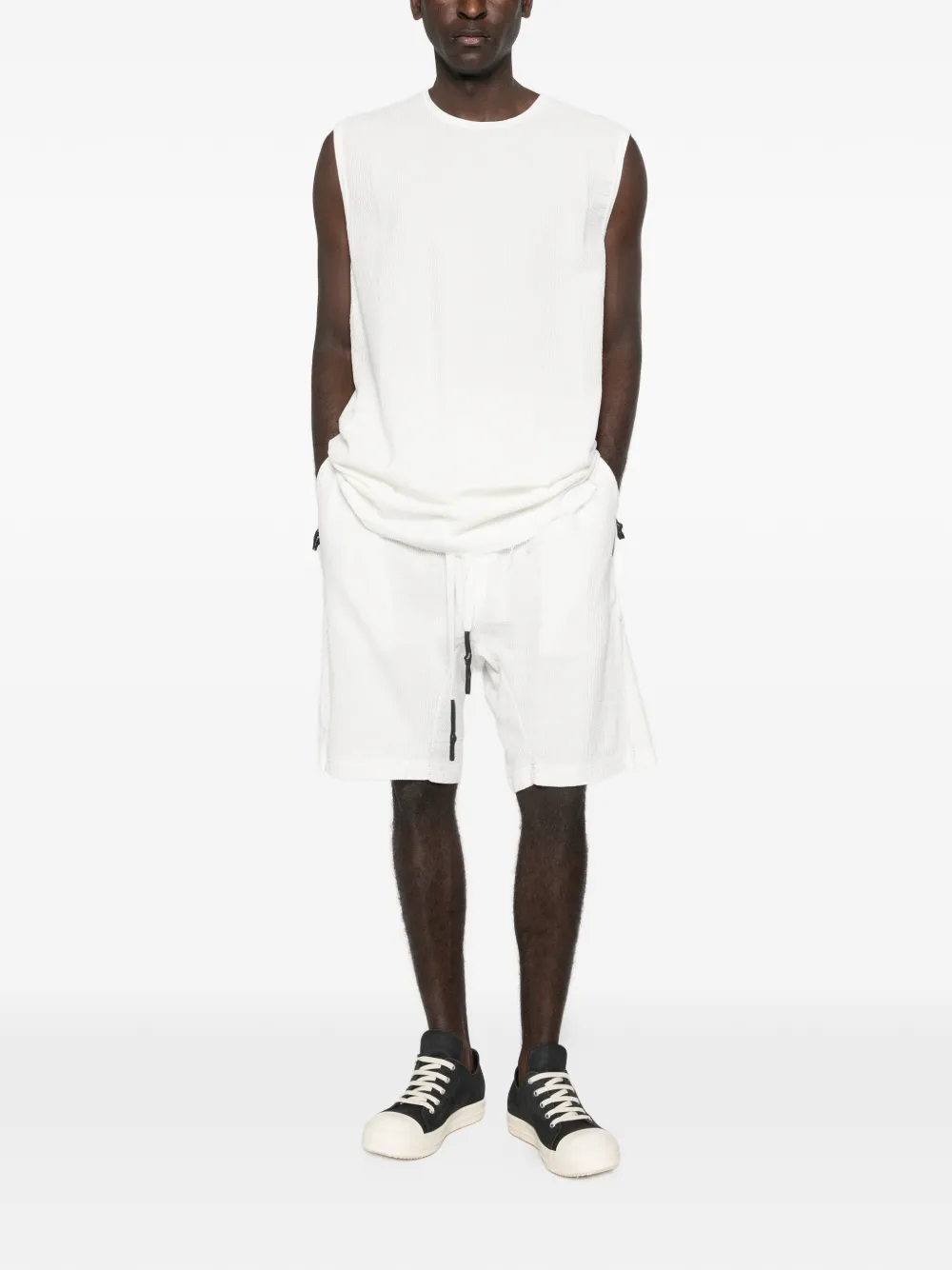 69 BY ISAAC SELLAM Shorts met trekkoord Wit