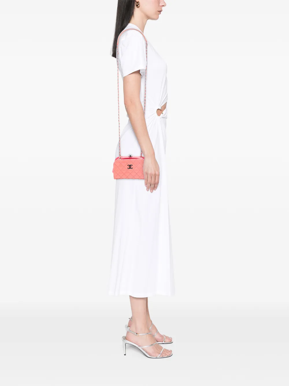  Chanel Pre-owned Bandolera De Charol Con Diseño Acolchado, Logo Cc Y Correa De Cadena 2015-2016 - Rosa 
