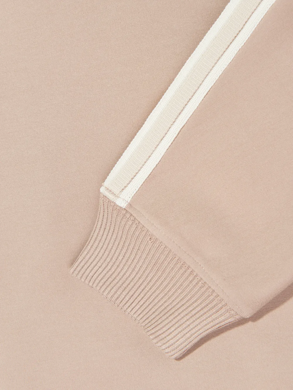 Emporio Armani Kids Gestreepte top met applicatie Beige