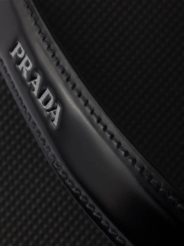 Prada レザーサンダル | ブラック | FARFETCH JP
