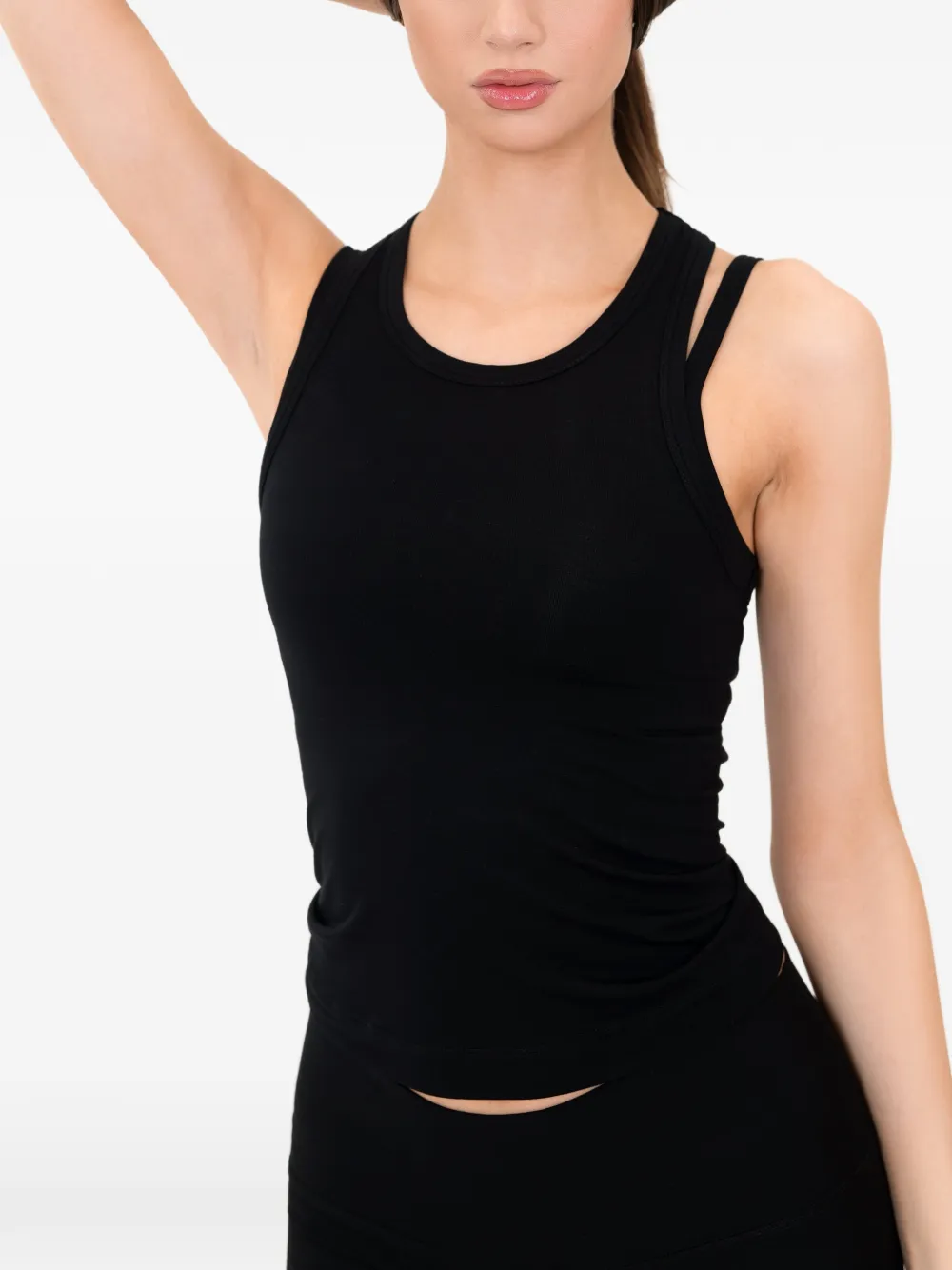  On/off Essentials The Essential Tank Top - Black 