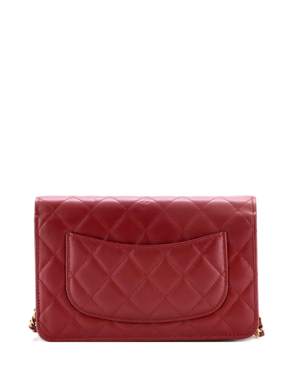 CHANEL Pre-Owned 18K Charms Wallet on Chain Quilted Lambskin crossbody bag - Rosso