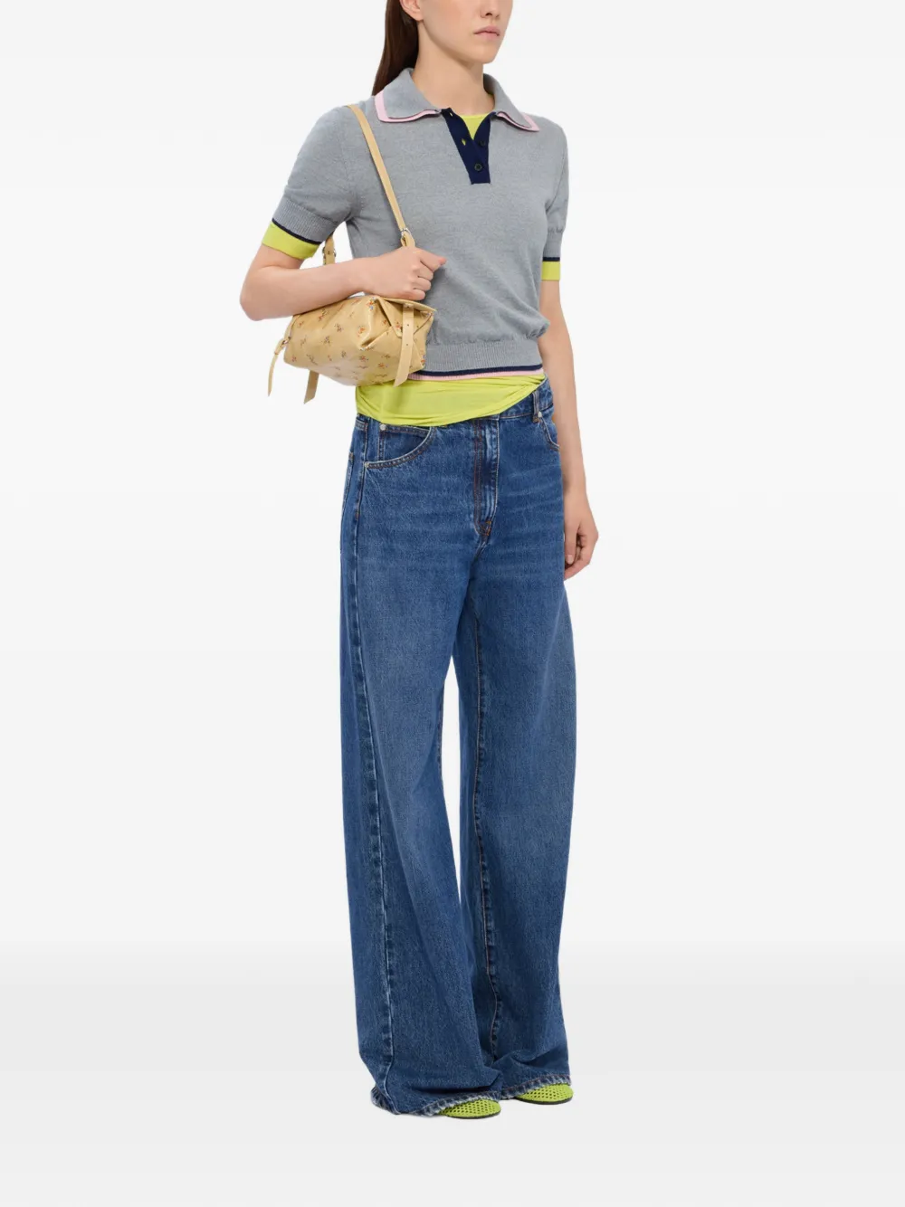 Buttoned Wide-Leg Jeans