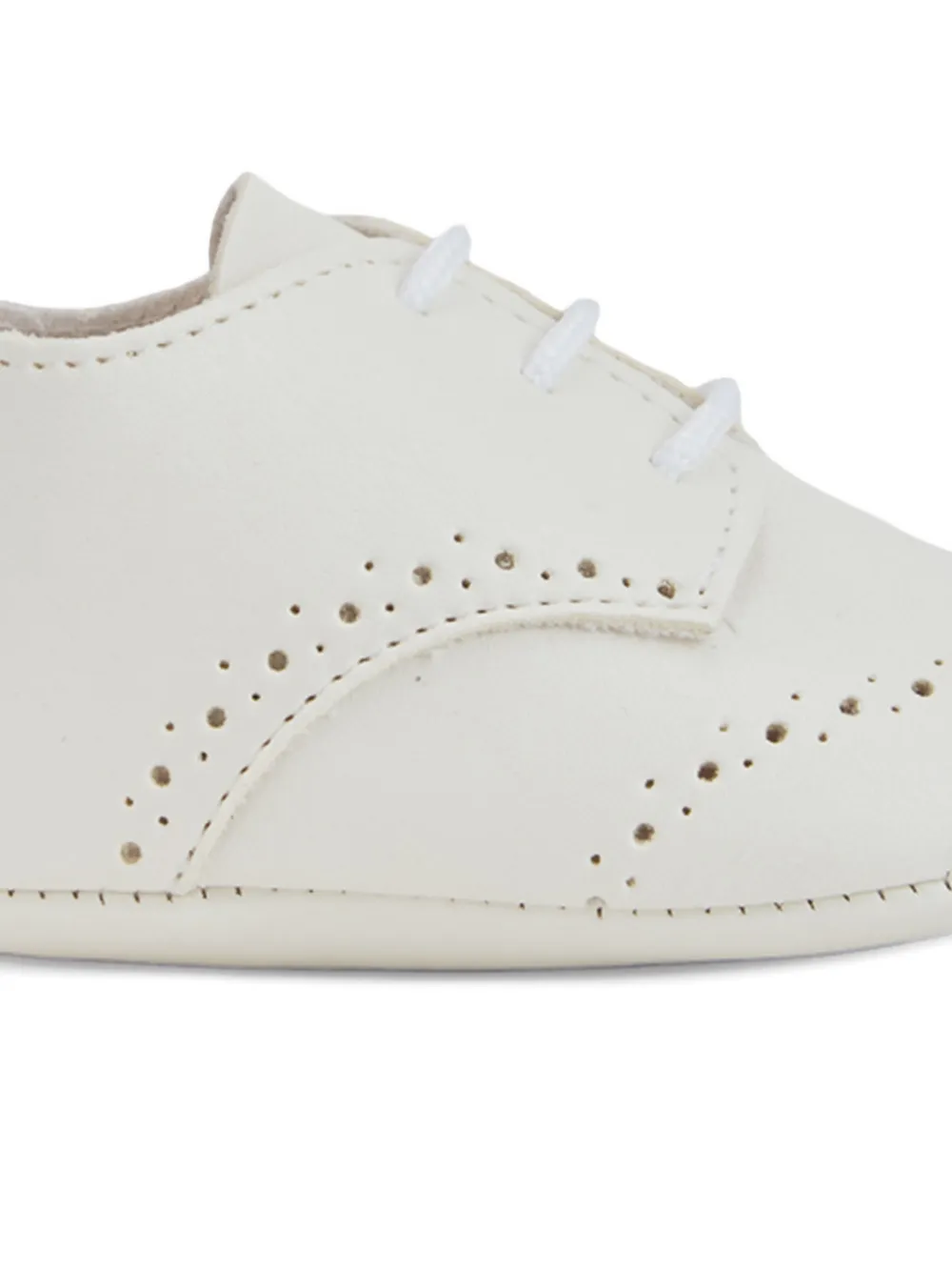 Paz Rodriguez Geperforeerde babyschoentjes Beige