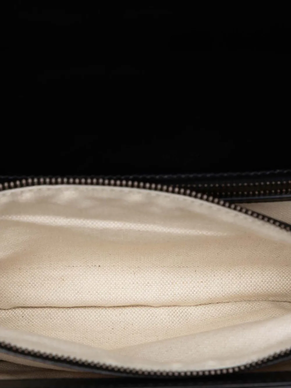 2016-2025 Medium Gg Marmont Leather Malaga Kid Heart Patch Chain Flap Shoulder Bag
