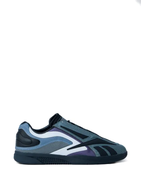 Reebok mesh overlays trainers