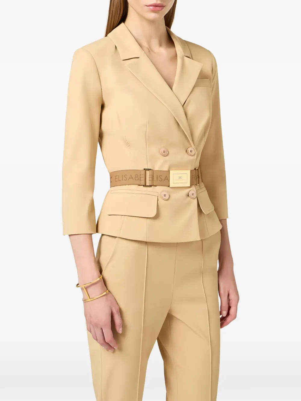 Elisabetta Franchi Jack met ceintuur en dubbele rij knopen Beige