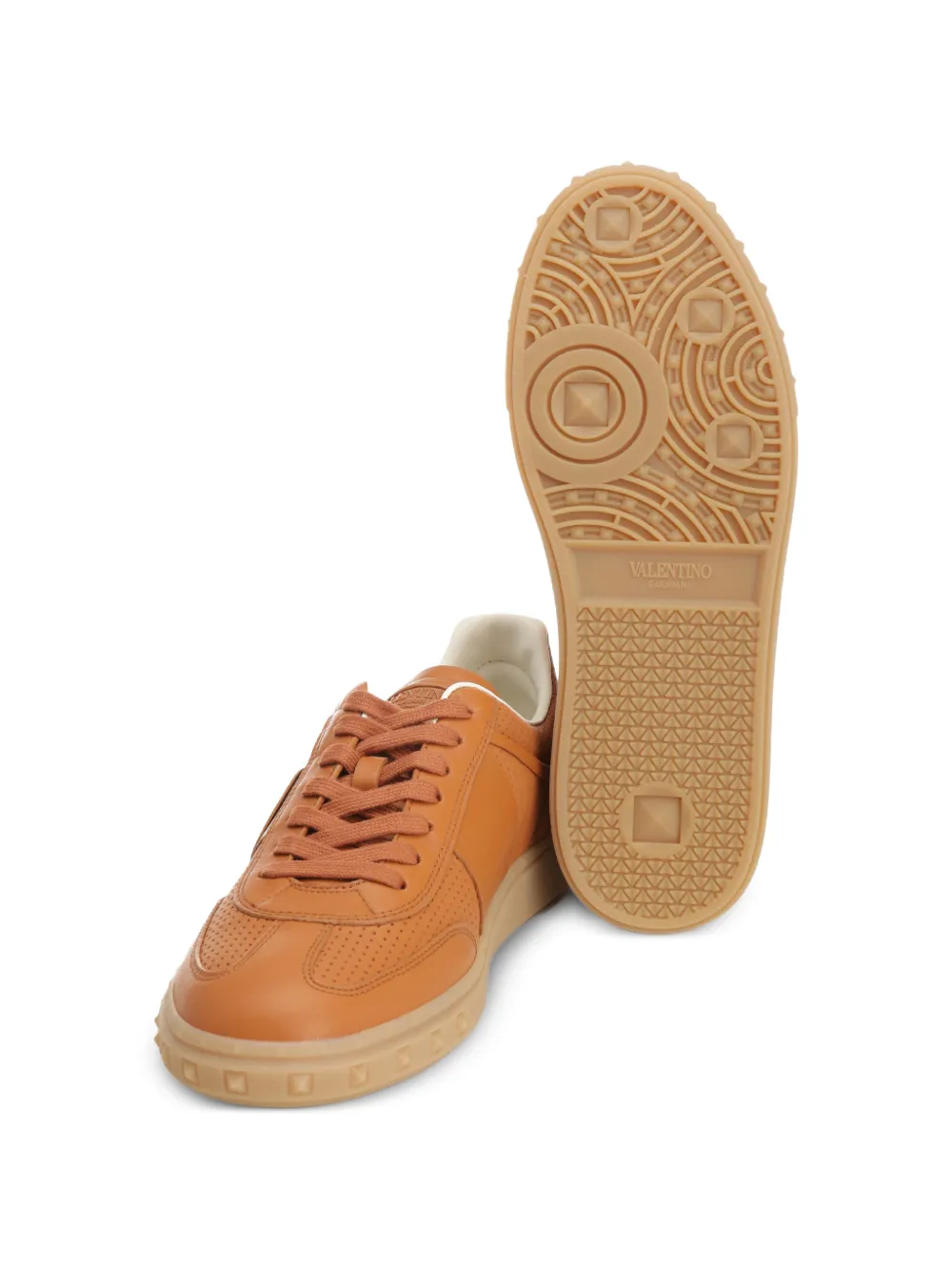 Valentino Garavani Upvillage perforated studs sneakers Bruin