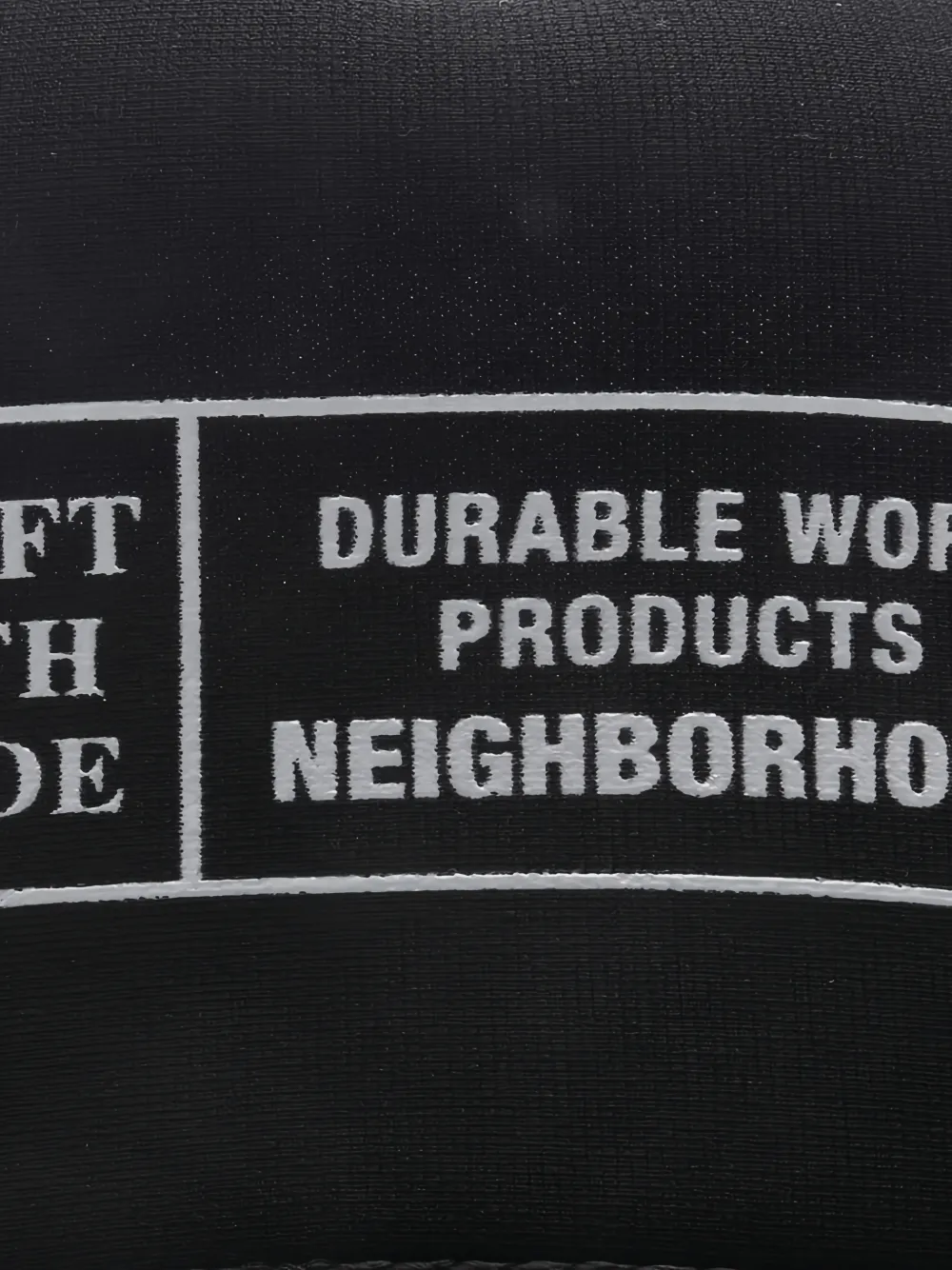 Neighborhood OT mesh pet Zwart