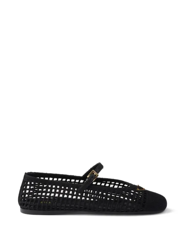 Prada クロシェ フラットシューズ | ブラック | FARFETCH JP