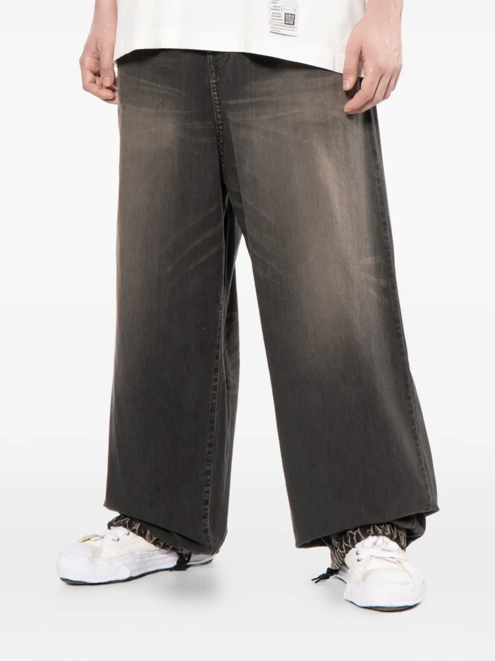  Maison Mihara Yasuhiro Logo-patch Jeans - Black 