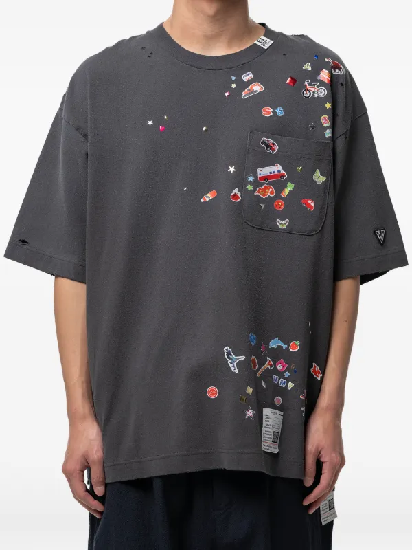 Maison MIHARA YASUHIRO sticker-print T-shirt | Grey | FARFETCH