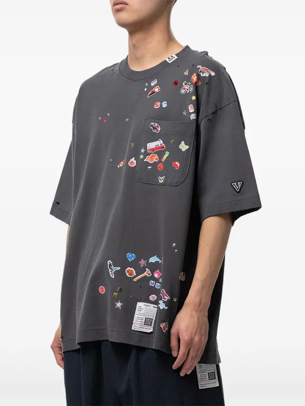 Maison MIHARA YASUHIRO sticker-print T-shirt | Grey | FARFETCH