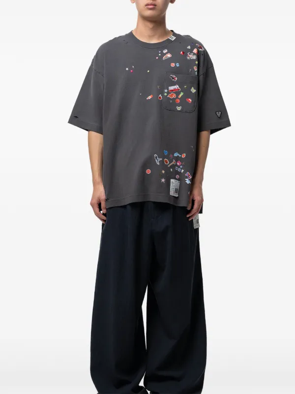 Maison MIHARA YASUHIRO sticker-print T-shirt | Grey | FARFETCH AO