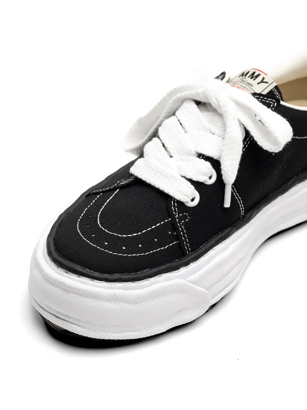 Maison MIHARA YASUHIRO lace-up round-toe sneakers Zwart