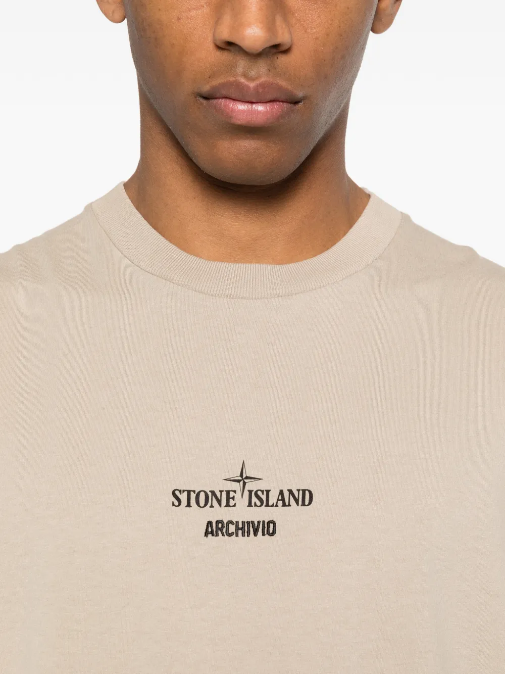 Stone Island T-shirt met print Beige