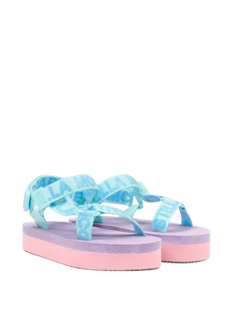 Stella McCartney Kids Sandália com logo nas tiras