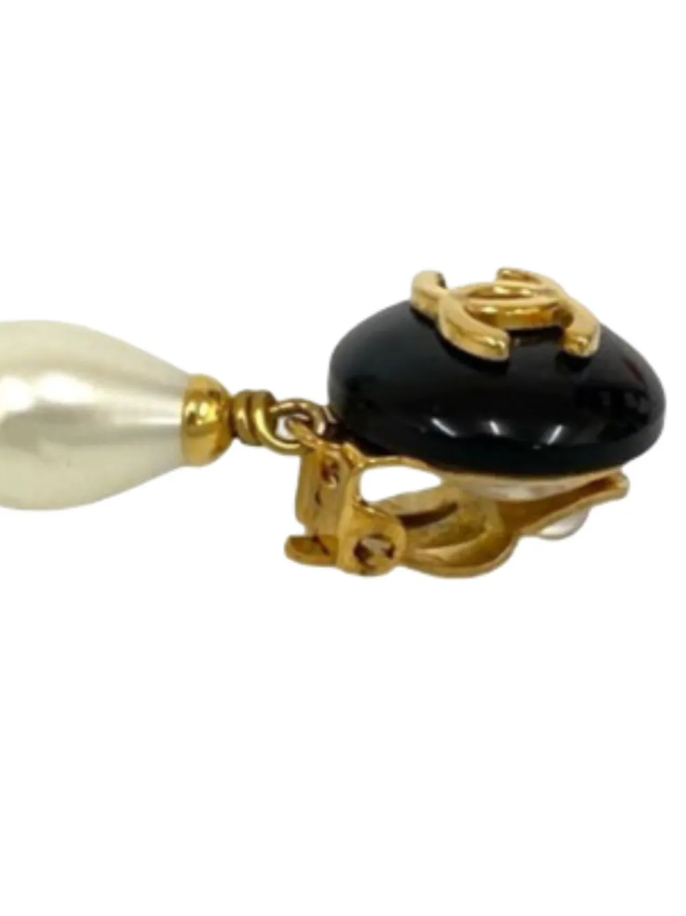 1996 Cc Gold Plated Resin And Faux Pearl Drop Clip On Earrings Costume Earrings