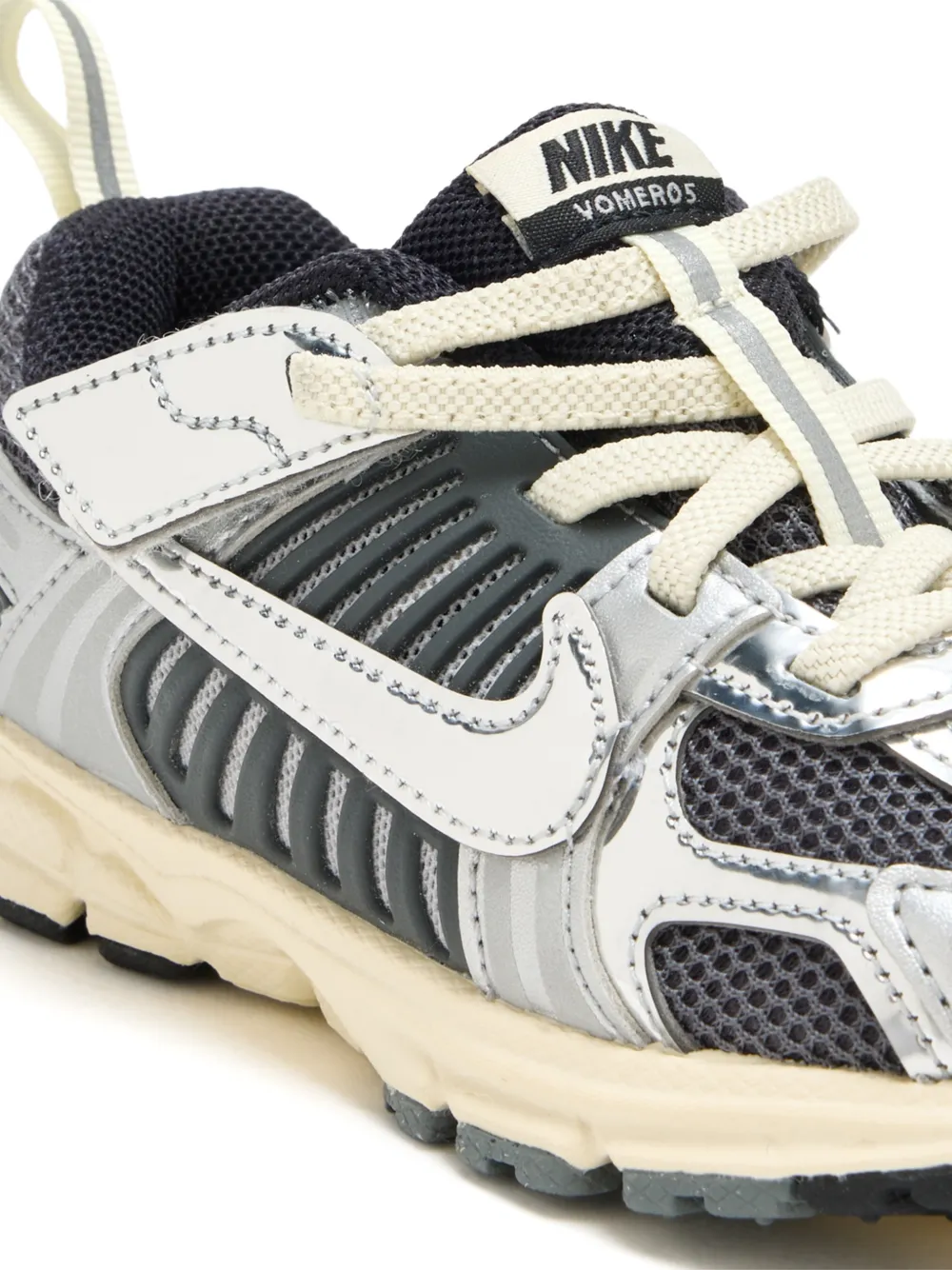 Nike Kids Vomero 5 sneakers Zilver