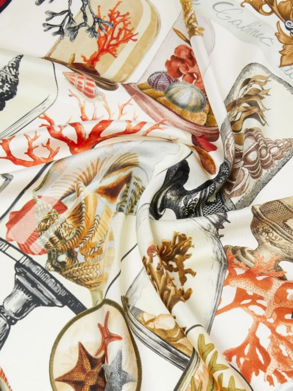 Max Mara Sjaal met print Beige