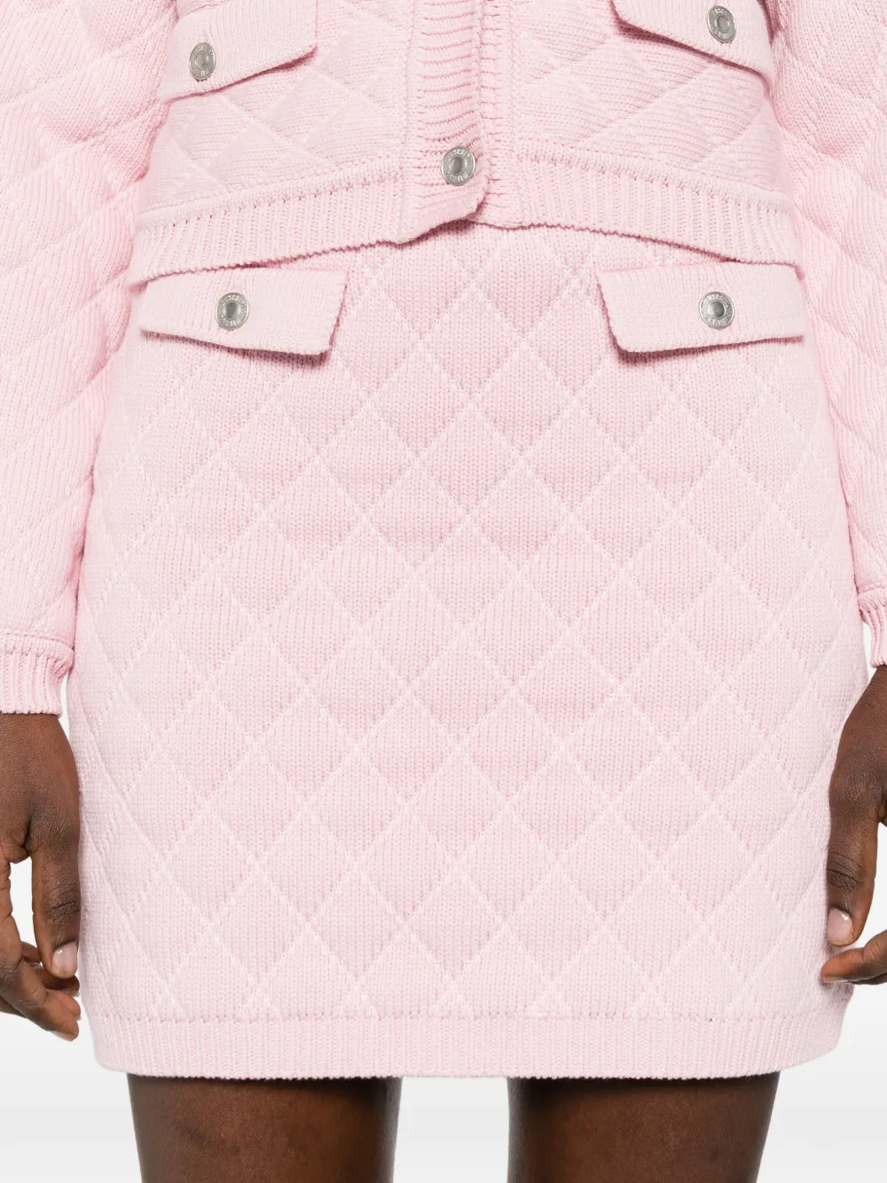 diamond-quilted flap-pocket mini skirt
