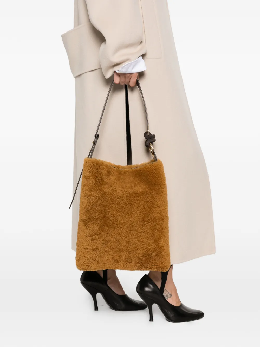 Anya Hindmarch Ringo lammy schoudertas Bruin