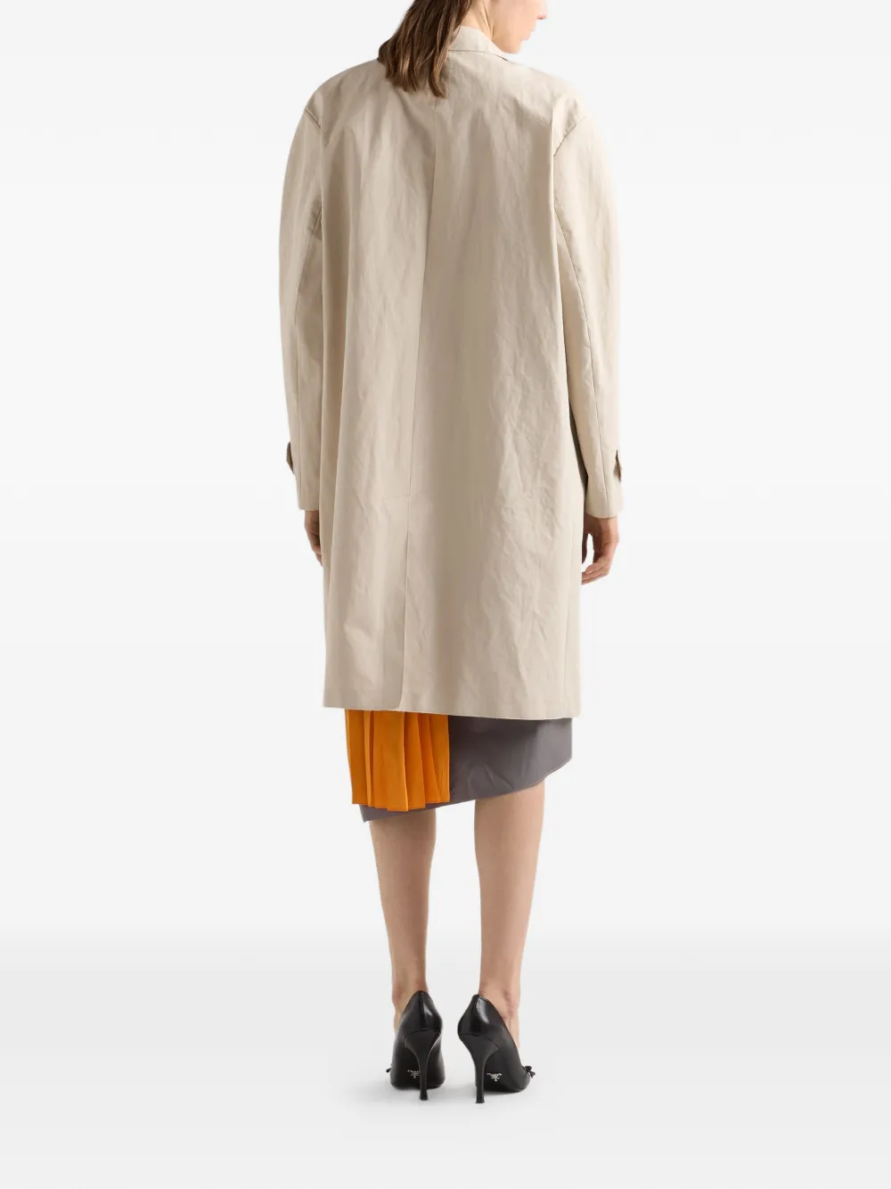 Prada Jas met enkele rij knopen Beige
