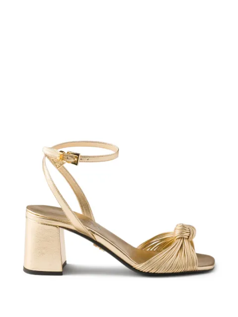 Prada sandalias de piel con tacón