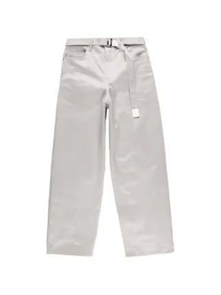 sacai