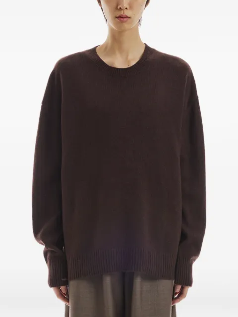 R2W crew-neck cashmere sweater