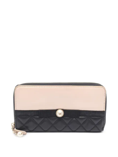 CHANEL Pre-Owned 2016-2017 Matelasse wallet