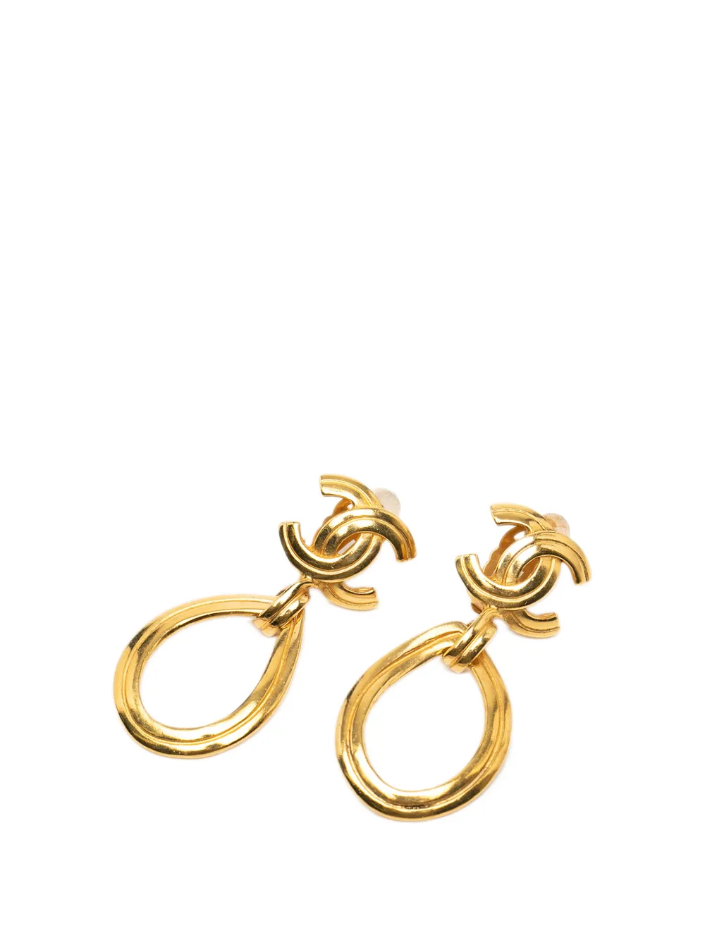 CHANEL Pre-Owned 1996 CC Gold Plated Teardrop Dangle Hoop Clip On Earrings costume earrings - Oro