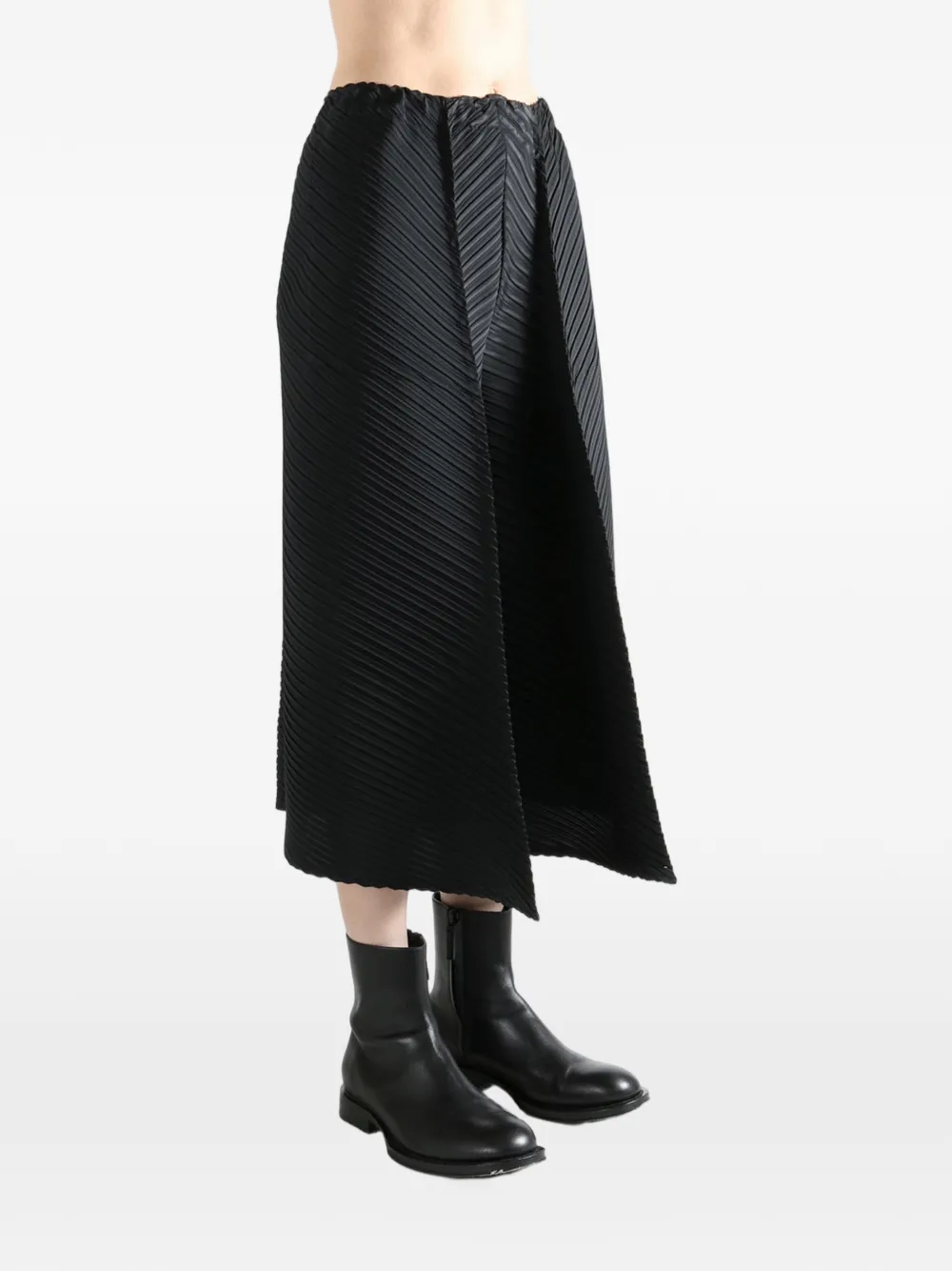 Issey Miyake Pleated Trousers - Black 