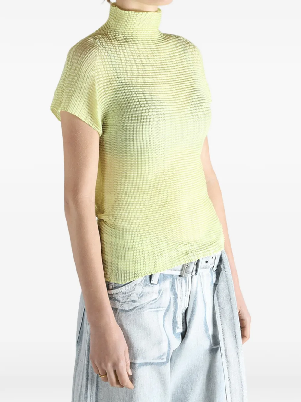 Issey Miyake Top met hoge hals Geel