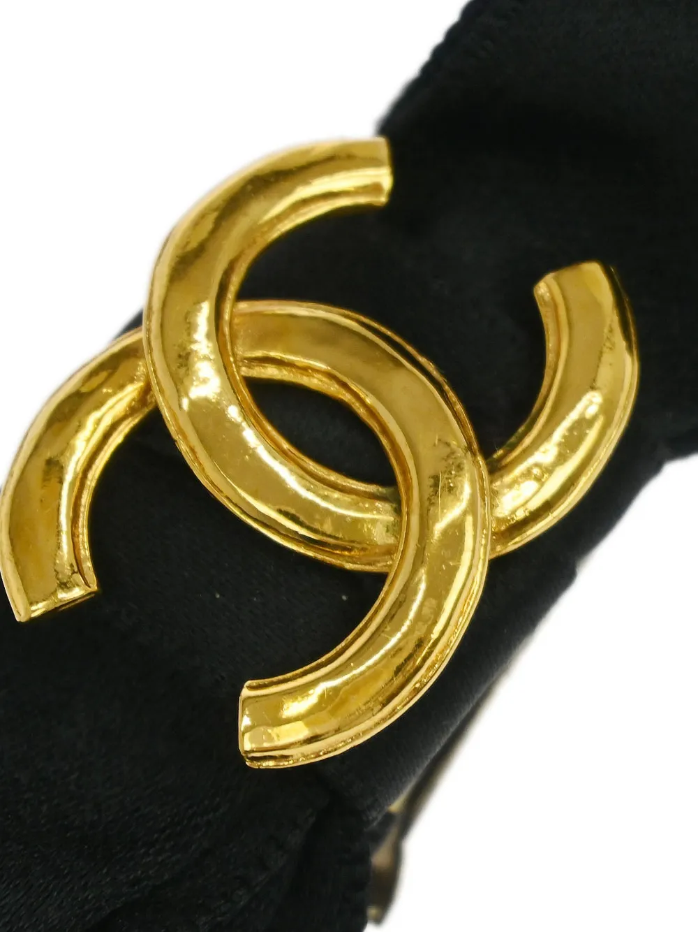 Chanel Pre-owned 1990-2000s Logo-plaque Hair Clip in Black, view 2