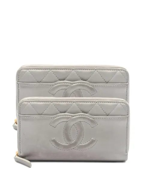 CHANEL Pre-Owned 2021-2022 Matelasse round wallet