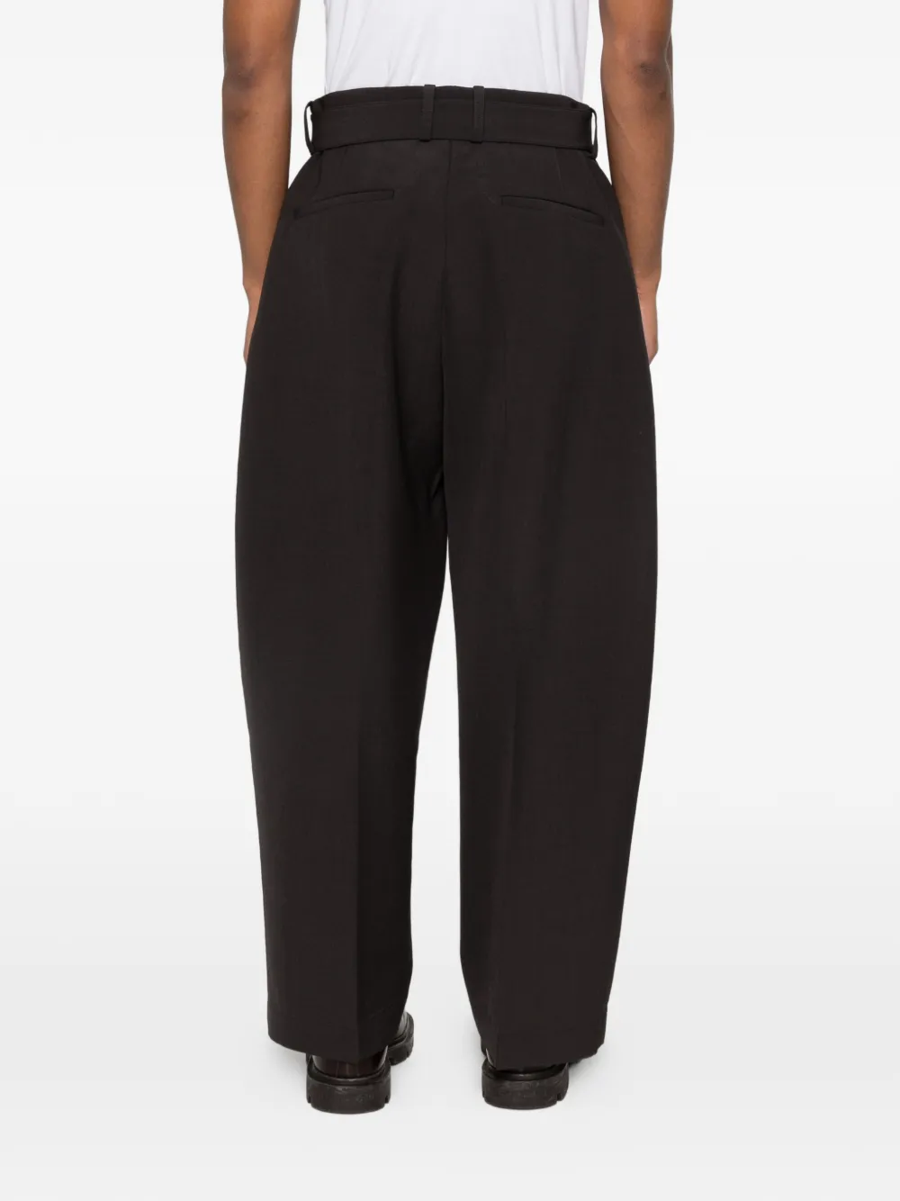 Studio Nicholson Broek met ceintuur Zwart
