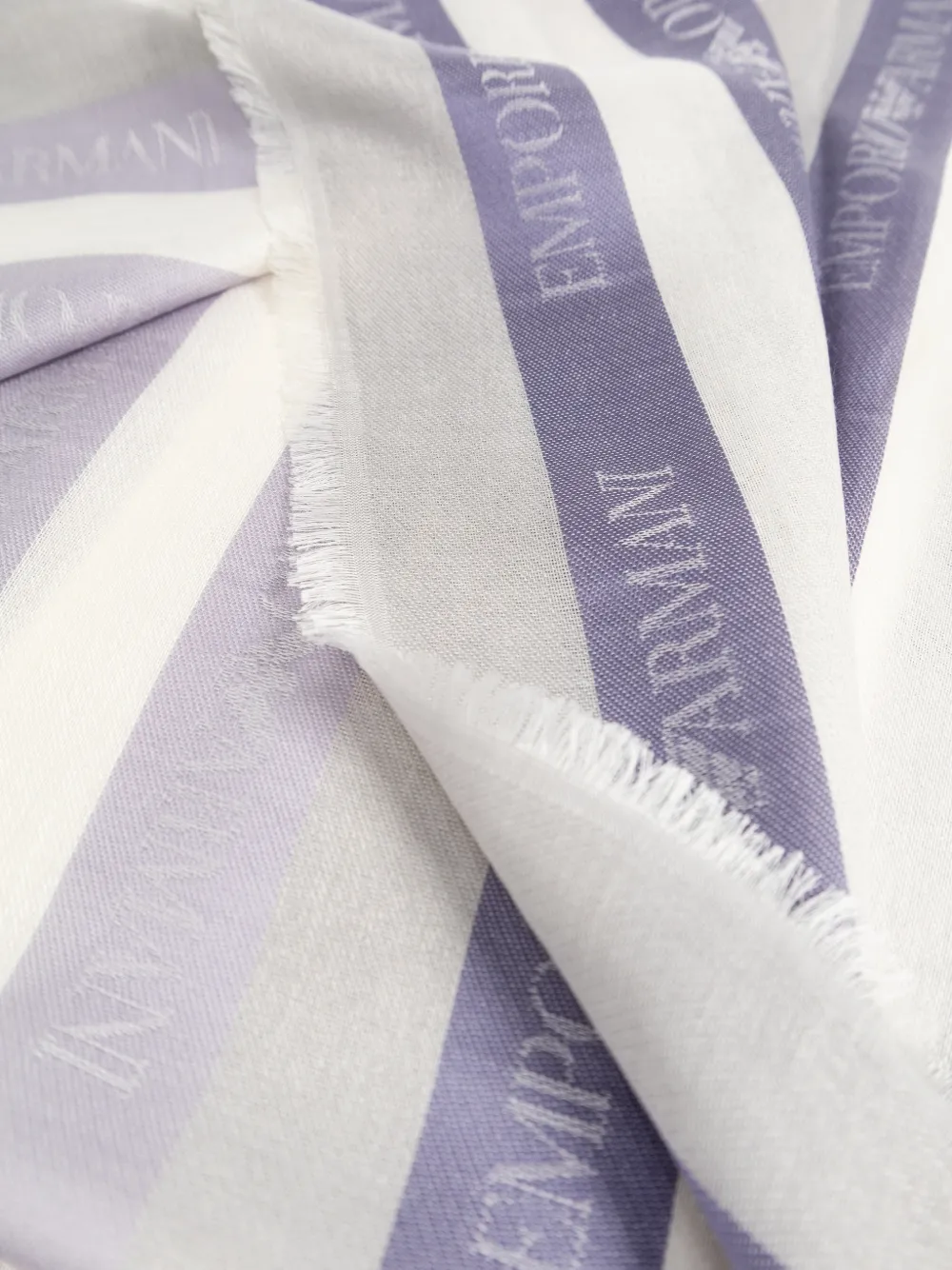 Emporio Armani Gestreepte sjaal Wit