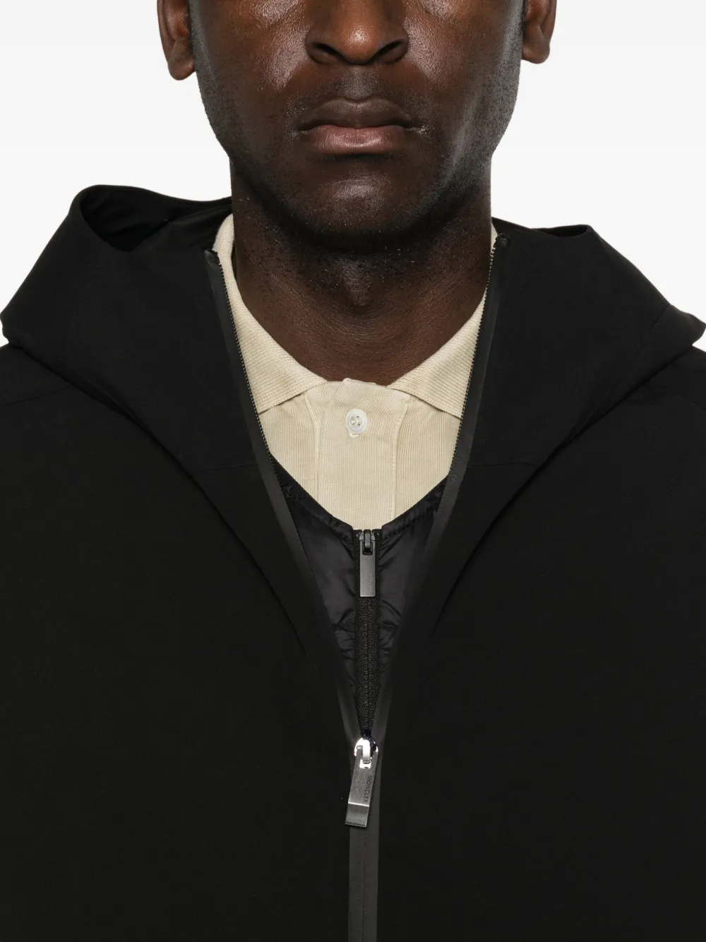 Moncler フーデッド ジップジャケット | ブラック | FARFETCH JP